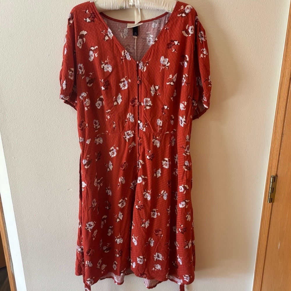 Universal Thread Rust Red Floral Midi Dress